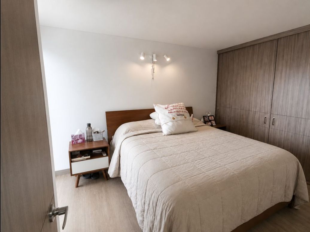 Apartamento de 3 alcobas en venta en La Igualdad, Bogotá, 76 m² · foto 16 de 20