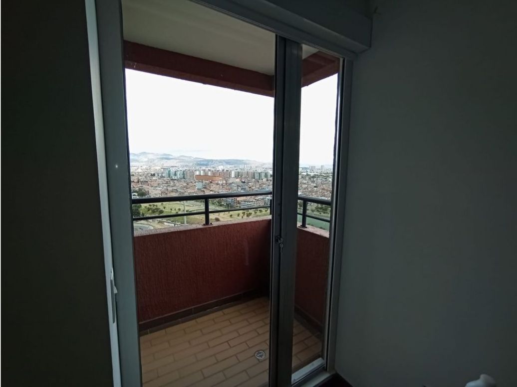 Apartamento de 3 alcobas en venta en La Igualdad, Bogotá, 76 m² · foto 13 de 20