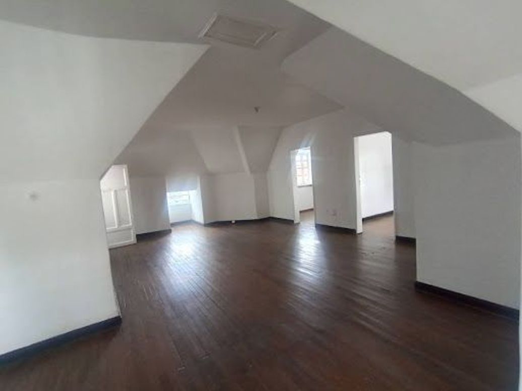 Casa de 8 alcobas en venta en Teusaquillo, Bogotá, 216 m² · foto 16 de 20