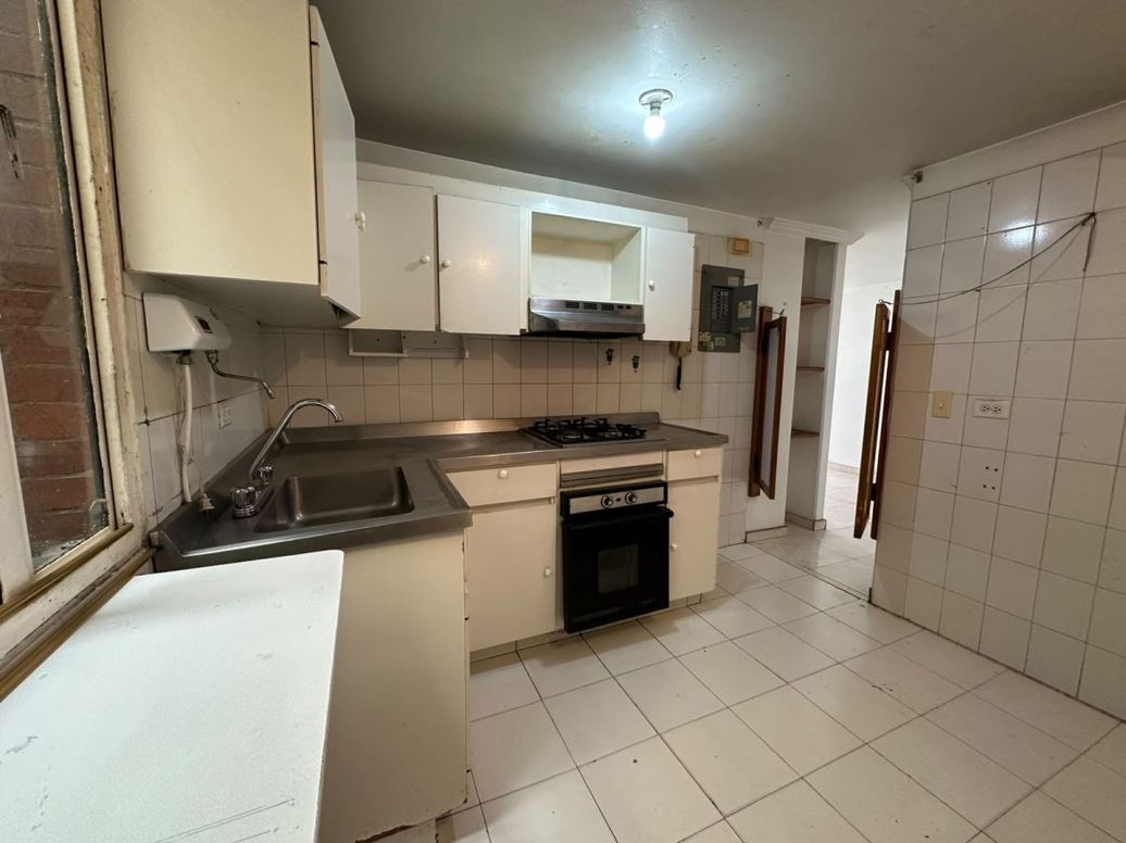 Apartamento de 3 alcobas en venta en La Alborada, Bogotá, 59 m² · foto 7 de 18