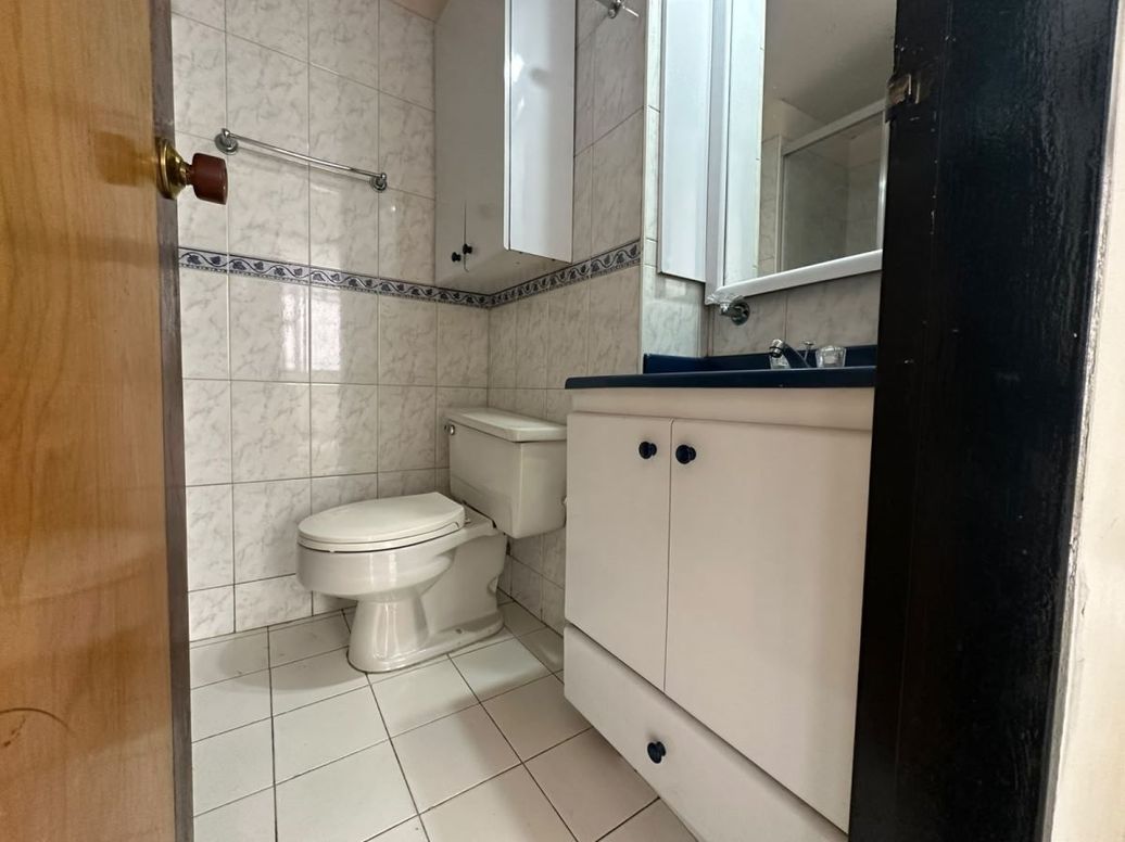 Apartamento de 3 alcobas en venta en La Alborada, Bogotá, 59 m² · foto 11 de 18
