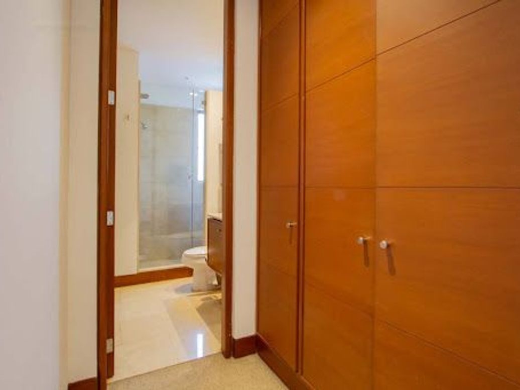Apartamento de 4 alcobas en venta en La Cabrera, Bogotá, 342 m² · foto 14 de 20