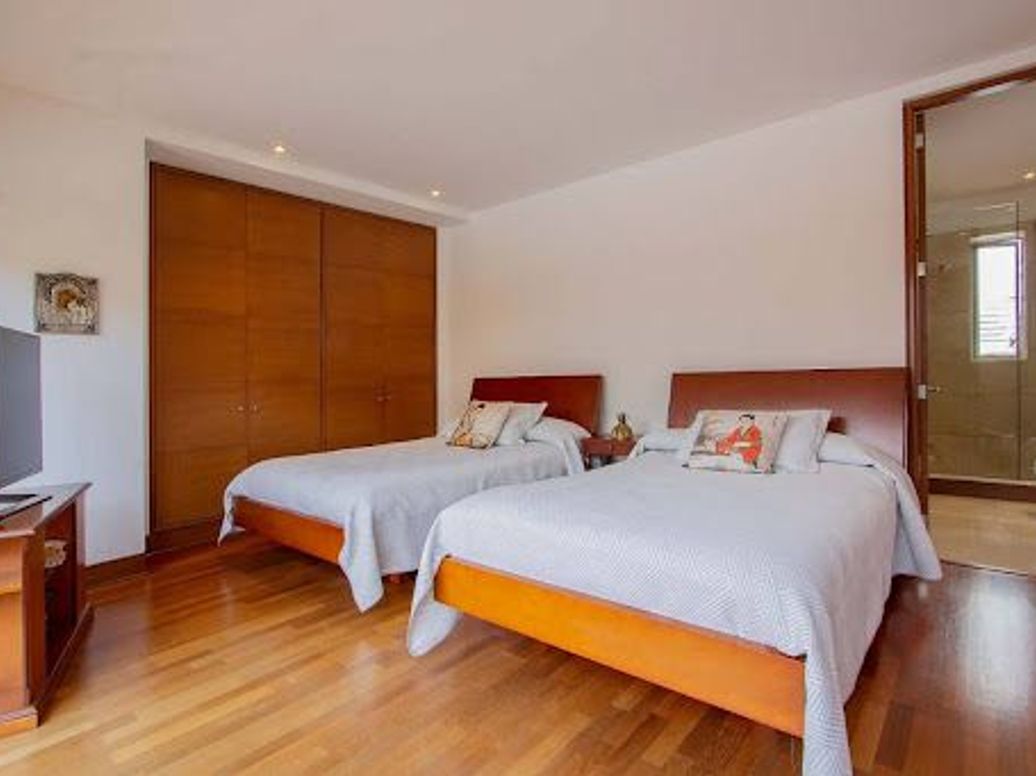 Apartamento de 4 alcobas en venta en La Cabrera, Bogotá, 342 m² · foto 20 de 20