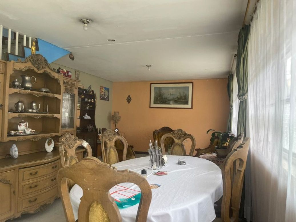 Casa de 6 alcobas en venta en Santa Isabel Sur, Bogotá, 177 m² · foto 3 de 20