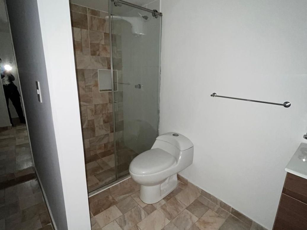 Apartamento de 3 alcobas en venta en Cr. El Bosque, Bogotá, 130 m² · foto 15 de 15