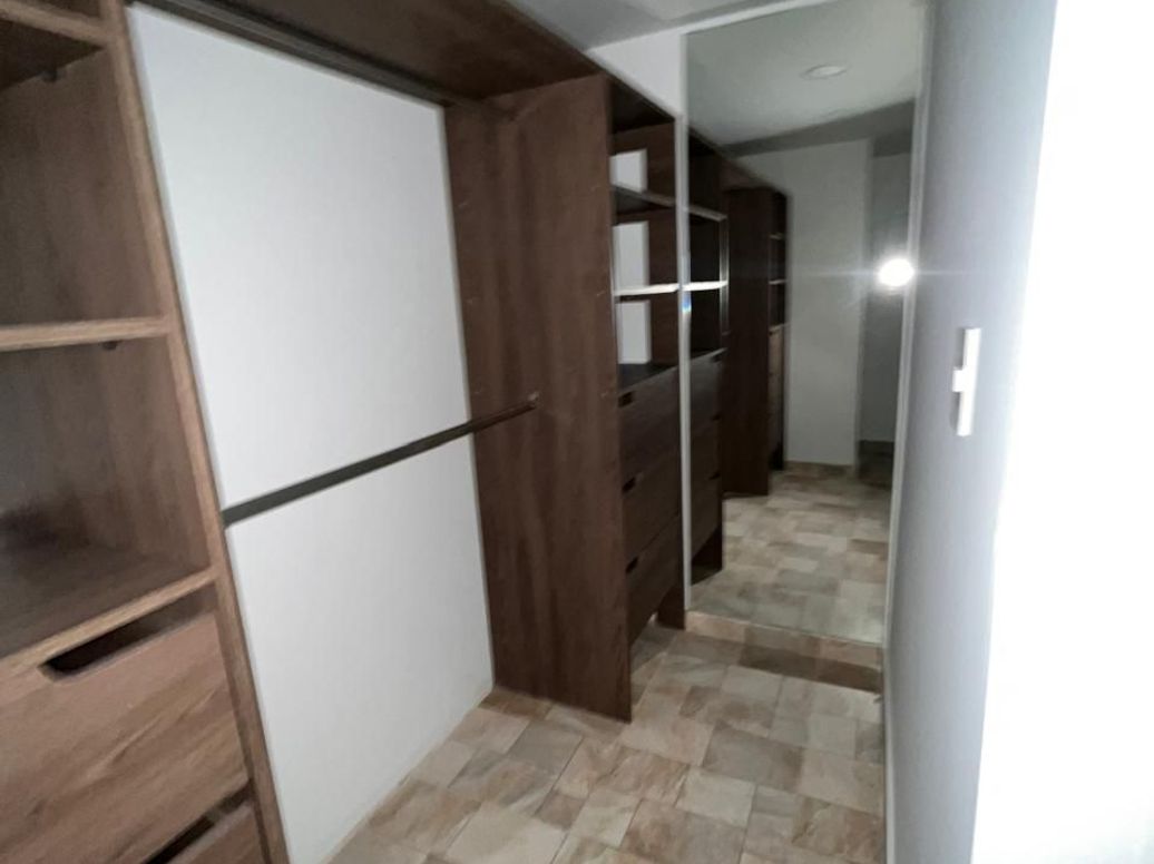 Apartamento de 3 alcobas en venta en Cr. El Bosque, Bogotá, 130 m² · foto 13 de 15
