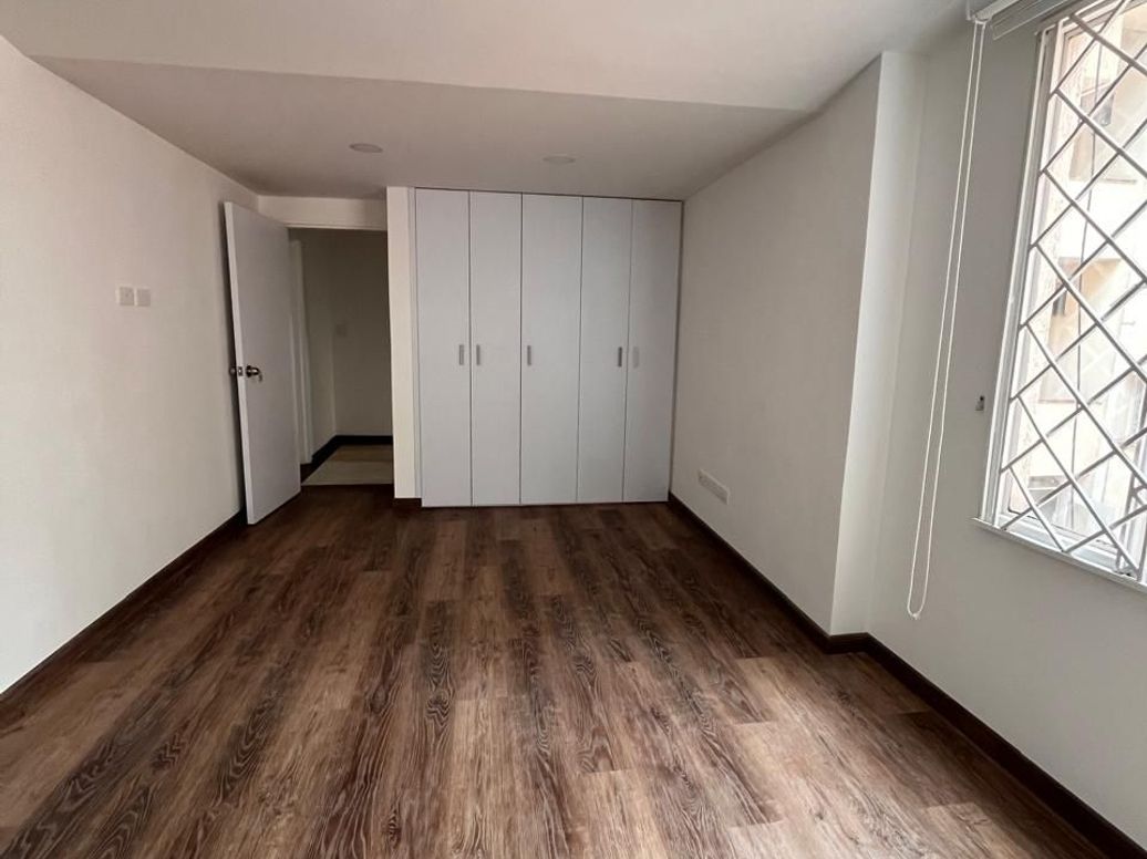 Apartamento de 3 alcobas en venta en Cr. El Bosque, Bogotá, 130 m² · foto 9 de 15