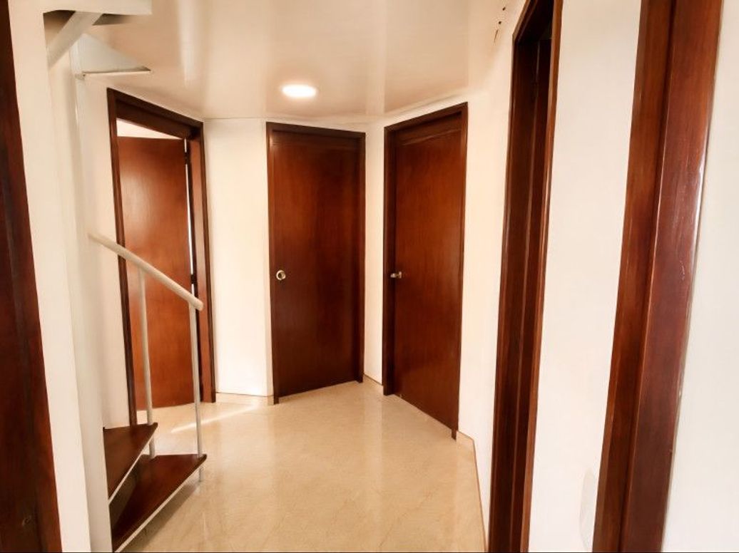 Apartamento de 5 alcobas en venta en Santa Rosa Del Carvajal, Bogotá, 66 m² · foto 11 de 13