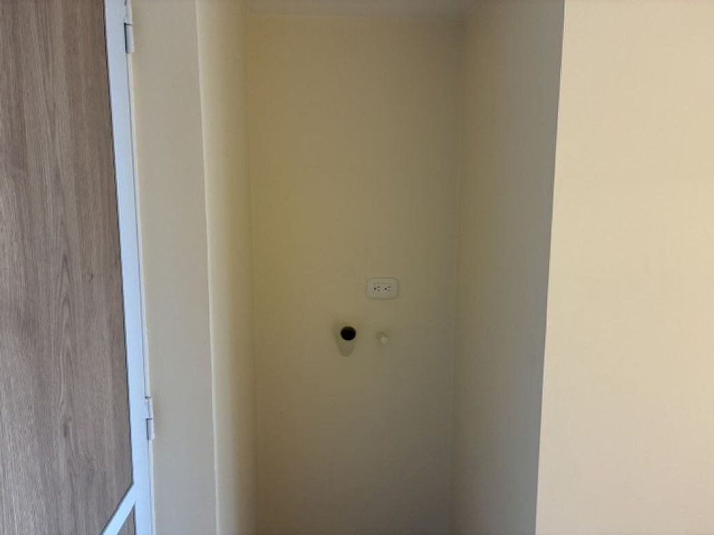 Apartamento de 1 alcoba en venta en Santa Cecilia, Bogotá, 31 m² · foto 5 de 13
