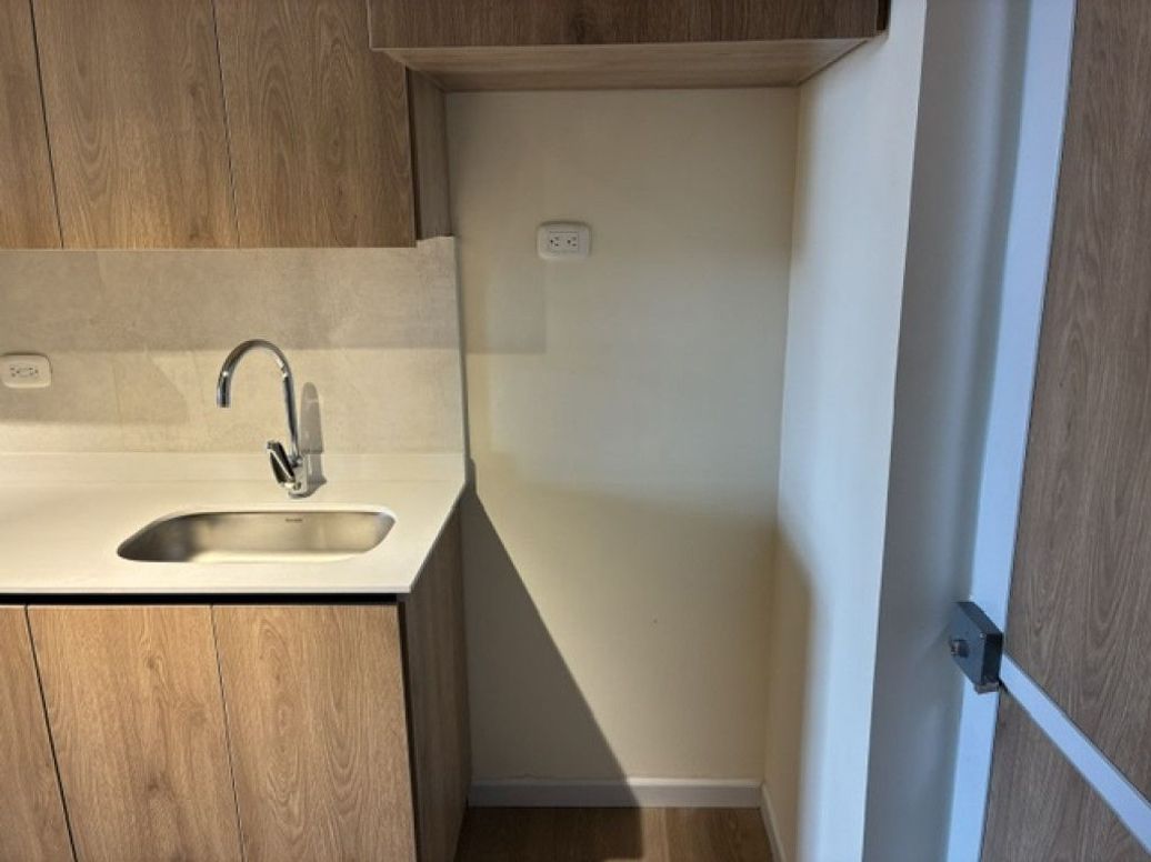 Apartamento de 1 alcoba en venta en Santa Cecilia, Bogotá, 31 m² · foto 4 de 13