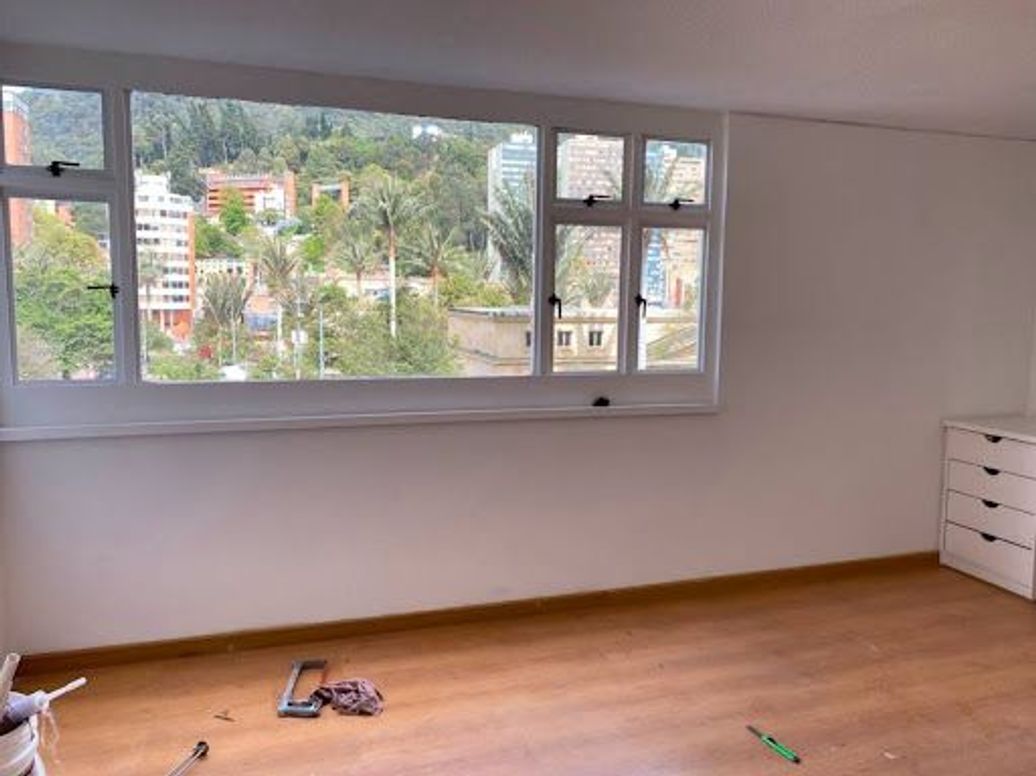 Apartamento de 3 alcobas en venta en Las Nieves, Bogotá, 113 m² · foto 6 de 7