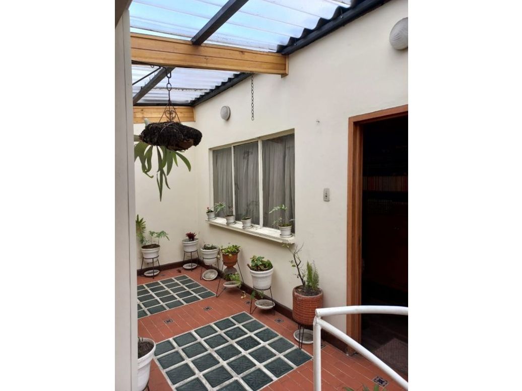 Casa de 5 alcobas en venta en La Soledad, Bogotá, 200 m² · foto 15 de 20