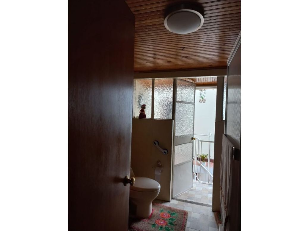 Casa de 5 alcobas en venta en La Soledad, Bogotá, 200 m² · foto 18 de 20
