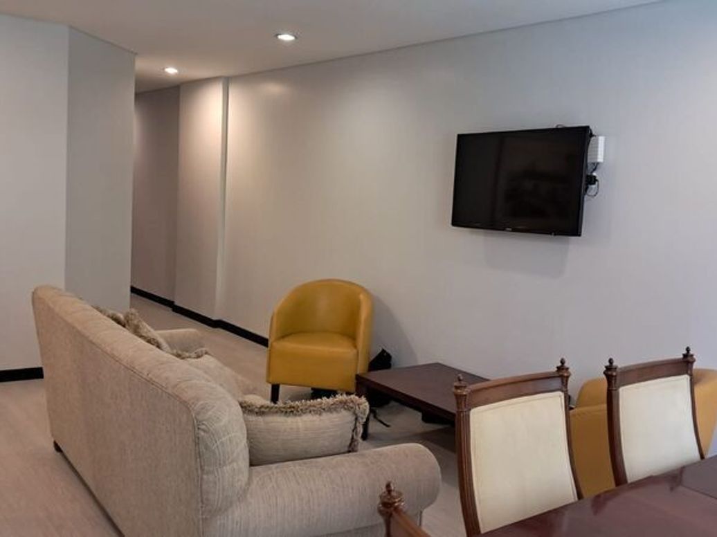 Apartamento de 2 alcobas en venta en Cedritos, Bogotá, 88 m² · foto 18 de 20