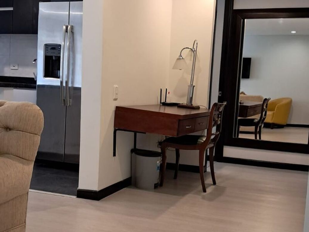 Apartamento de 2 alcobas en venta en Cedritos, Bogotá, 88 m² · foto 3 de 20