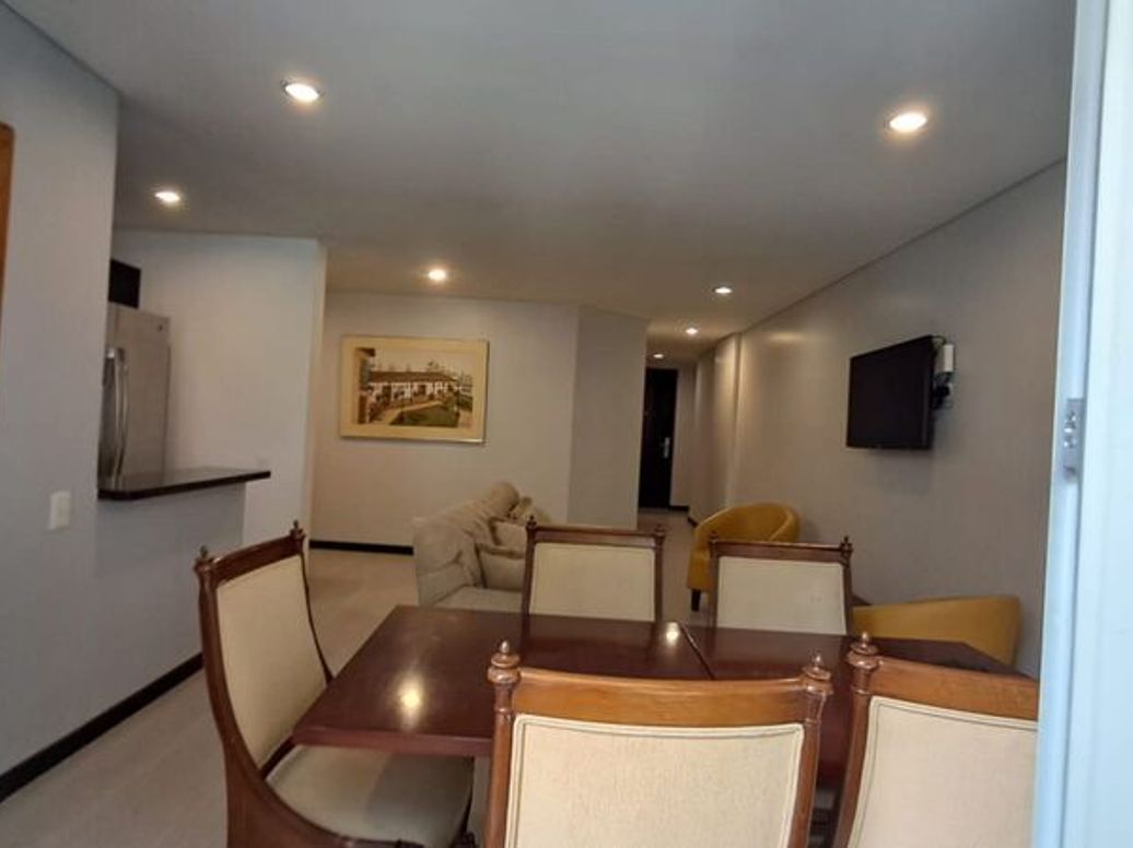 Apartamento de 2 alcobas en venta en Cedritos, Bogotá, 88 m² · foto 8 de 20