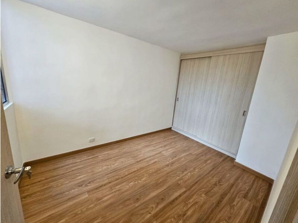 Apartaestudio en venta en Casa Blanca, Bogotá, 48 m² · foto 11 de 20