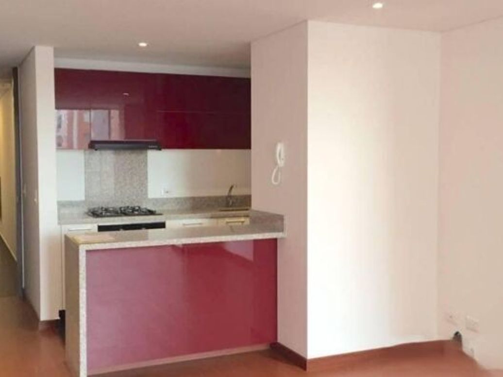 Apartamento de 2 alcobas en venta en Acacias Usaquen, Bogotá, 69 m² · foto 2 de 14