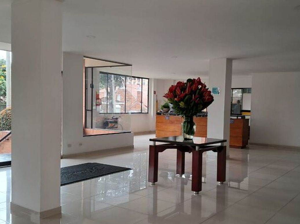 Apartamento de 3 alcobas en venta en Cedritos, Bogotá, 104 m² · foto 16 de 20