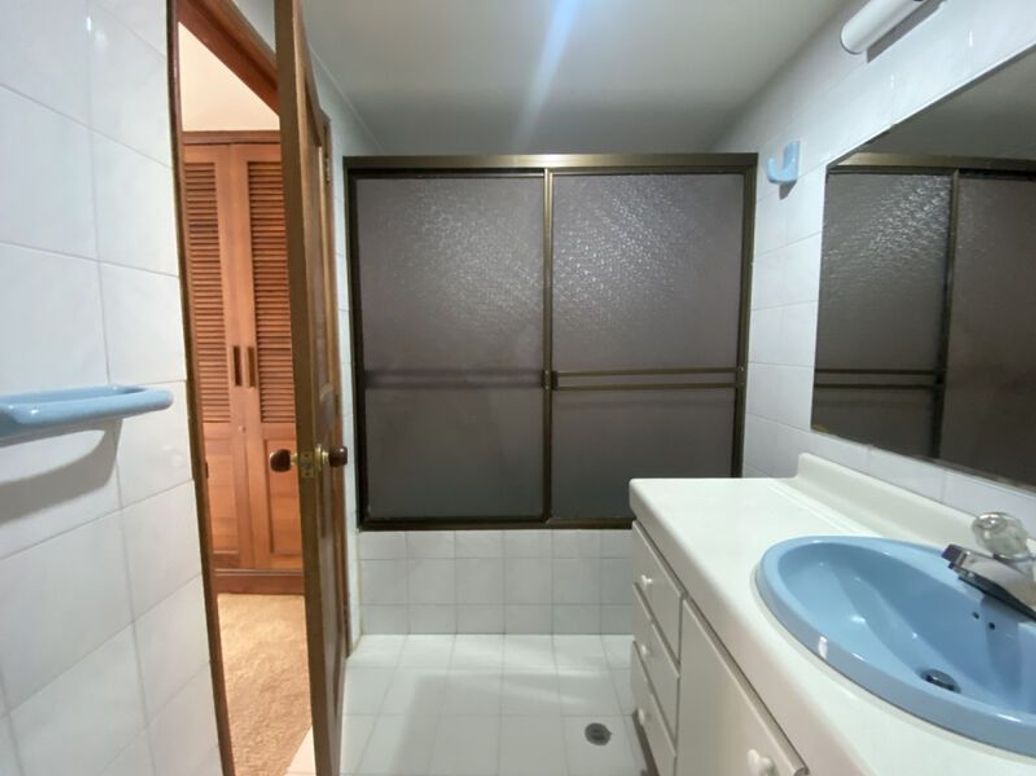 Apartamento de 3 alcobas en venta en Chico Norte Et. Iii, Bogotá, 167 m² · foto 19 de 20