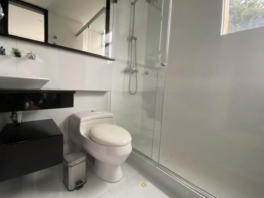 Apartamento de 3 alcobas en venta en Club De Los Lagartos, Bogotá, 167 m² · foto 18 de 20