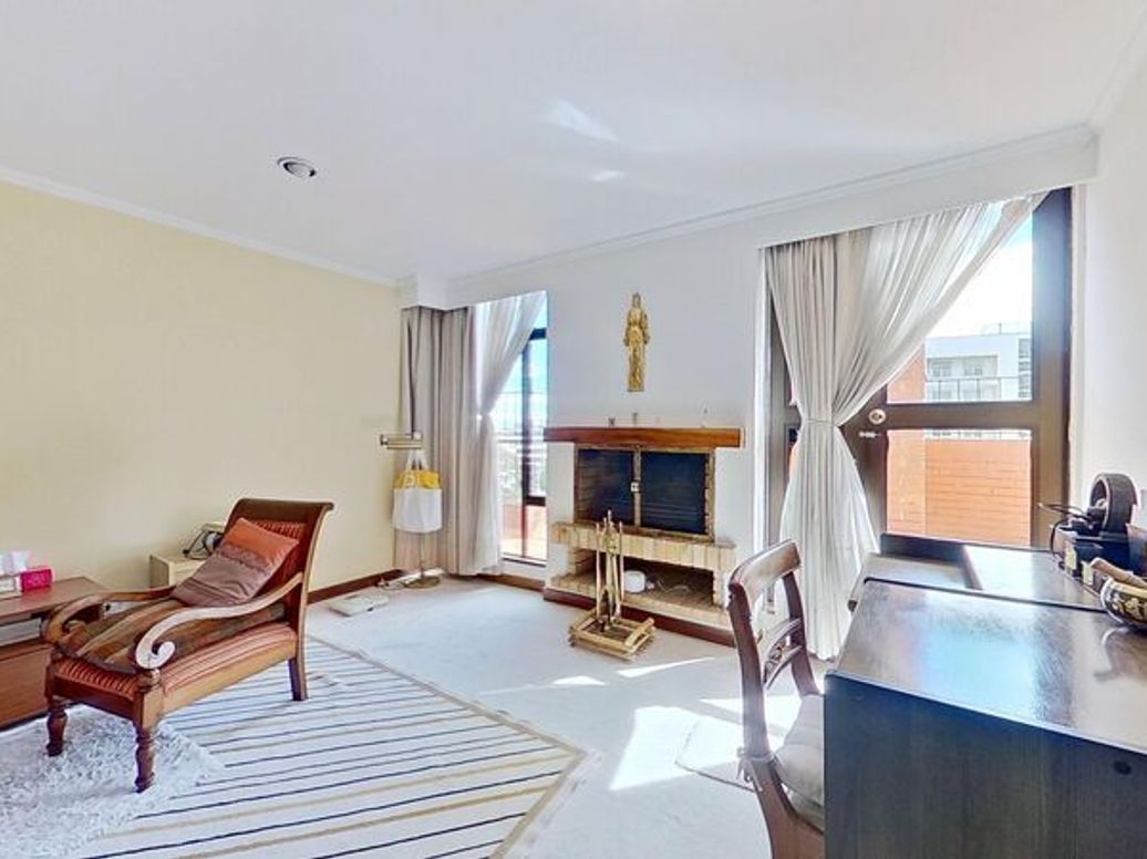 Apartamento de 3 alcobas en venta en Santa Barbara Central, Bogotá, 218 m² · foto 20 de 20