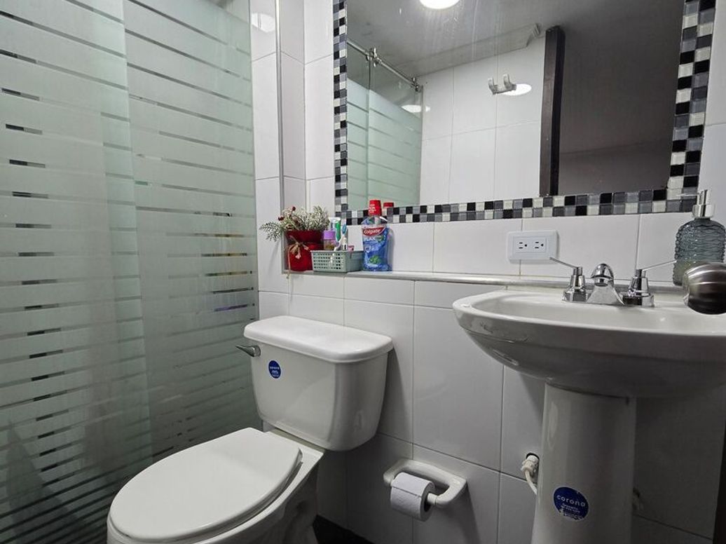 Apartamento de 2 alcobas en venta en El Vergel Occidental, Bogotá, 48 m² · foto 6 de 9