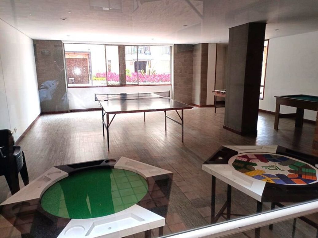Apartamento de 4 alcobas en venta en San José Del Prado, Bogotá, 150 m² · foto 4 de 20