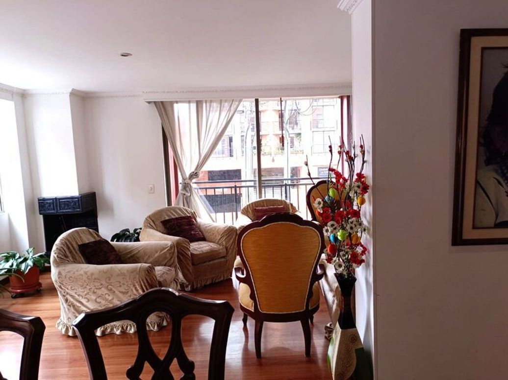 Apartamento de 4 alcobas en venta en San José Del Prado, Bogotá, 150 m² · foto 7 de 20