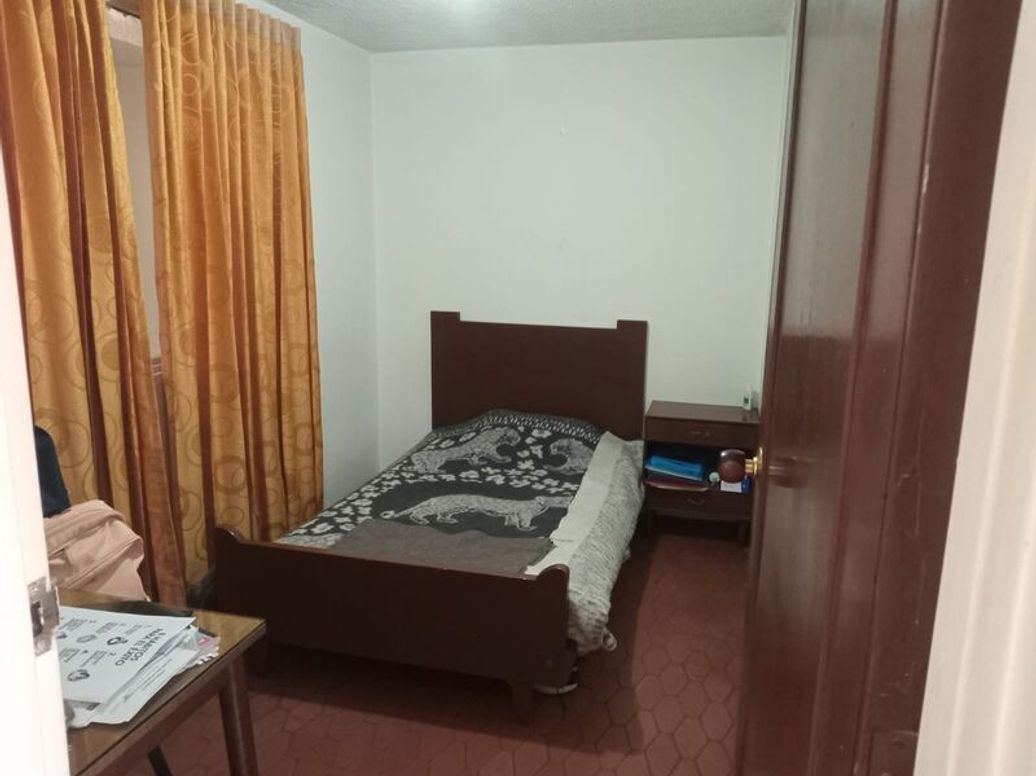 Casa de 5 alcobas en venta en La Estrada, Bogotá, 280 m² · foto 4 de 18