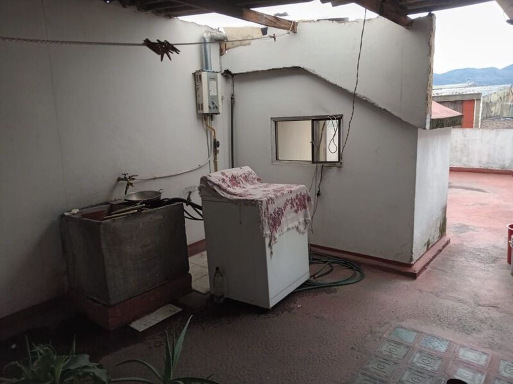 Casa de 5 alcobas en venta en La Estrada, Bogotá, 280 m² · foto 11 de 18