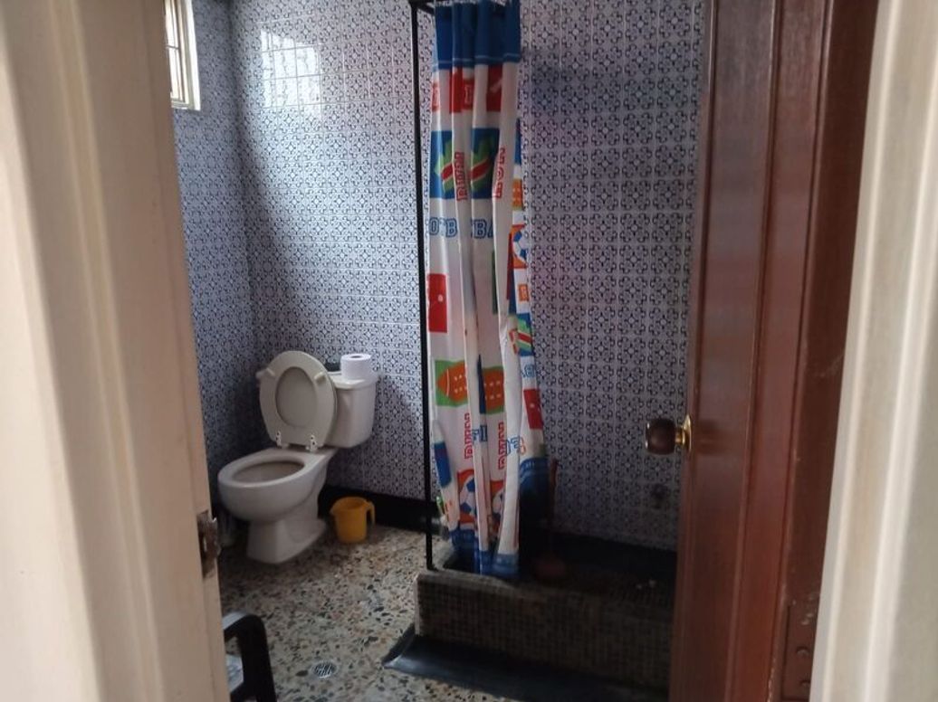 Casa de 5 alcobas en venta en La Estrada, Bogotá, 280 m² · foto 16 de 18