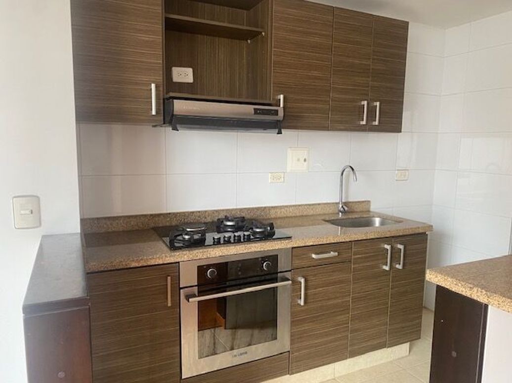 Apartaestudio en venta en El Batan, Bogotá, 42 m² · foto 15 de 20