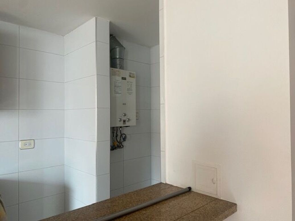 Apartaestudio en venta en El Batan, Bogotá, 42 m² · foto 16 de 20