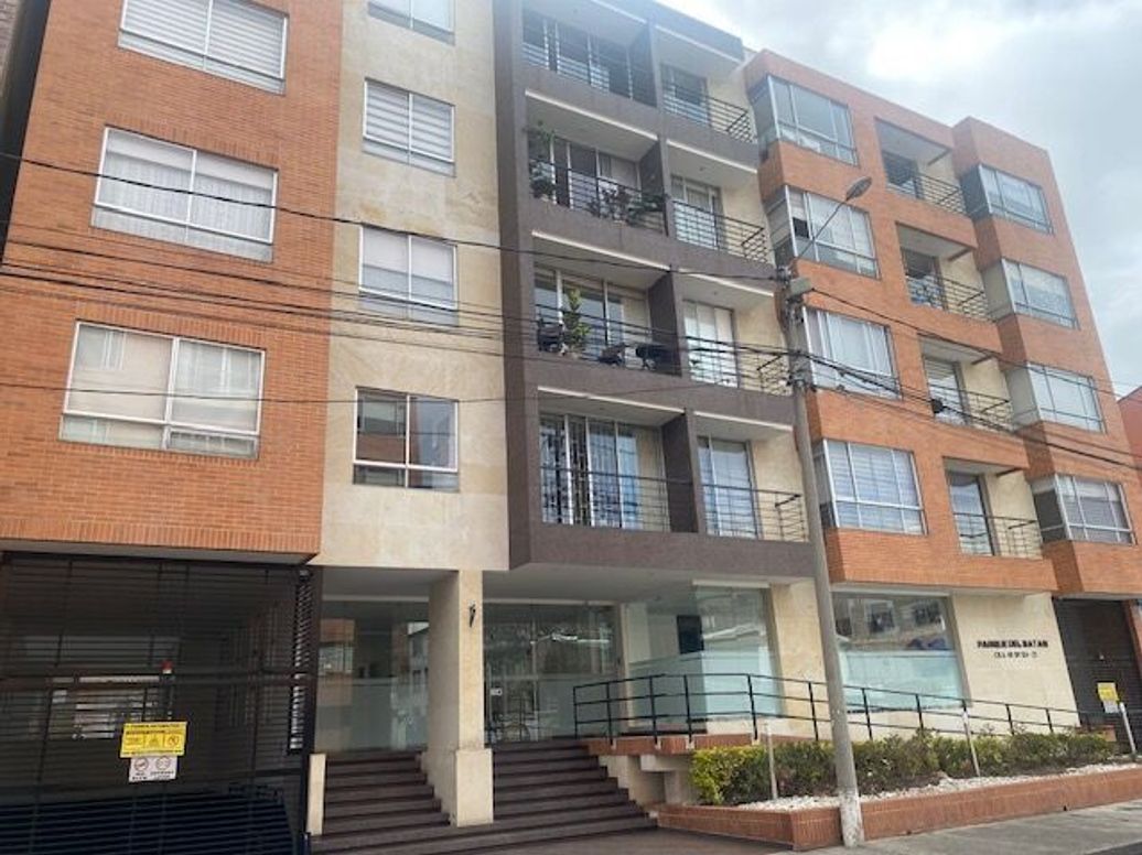 Apartaestudio en venta en El Batan, Bogotá, 42 m² · foto 4 de 20