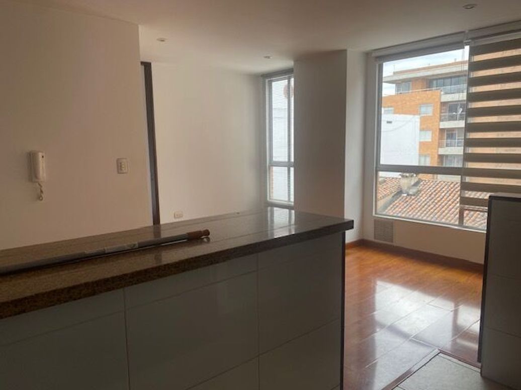Apartaestudio en venta en El Batan, Bogotá, 42 m² · foto 7 de 20