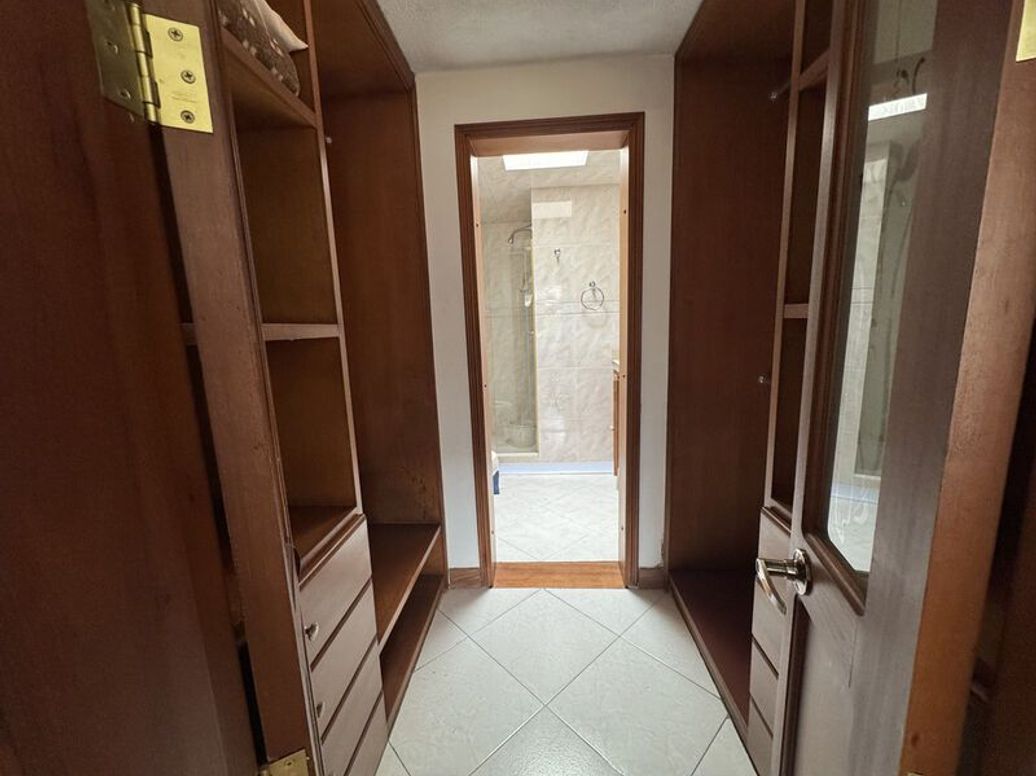 Casa de 3 alcobas en venta en Mónaco, Bogotá, 270 m² · foto 17 de 20