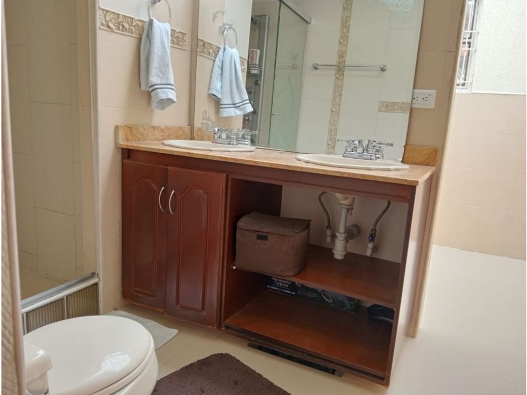 Casa de 4 alcobas en venta en Usaquén, Bogotá, 274 m² · foto 18 de 20