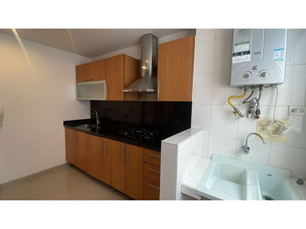 Apartamento de 2 alcobas en venta en Chicó Navarra, Bogotá, 86 m² · foto 7 de 20