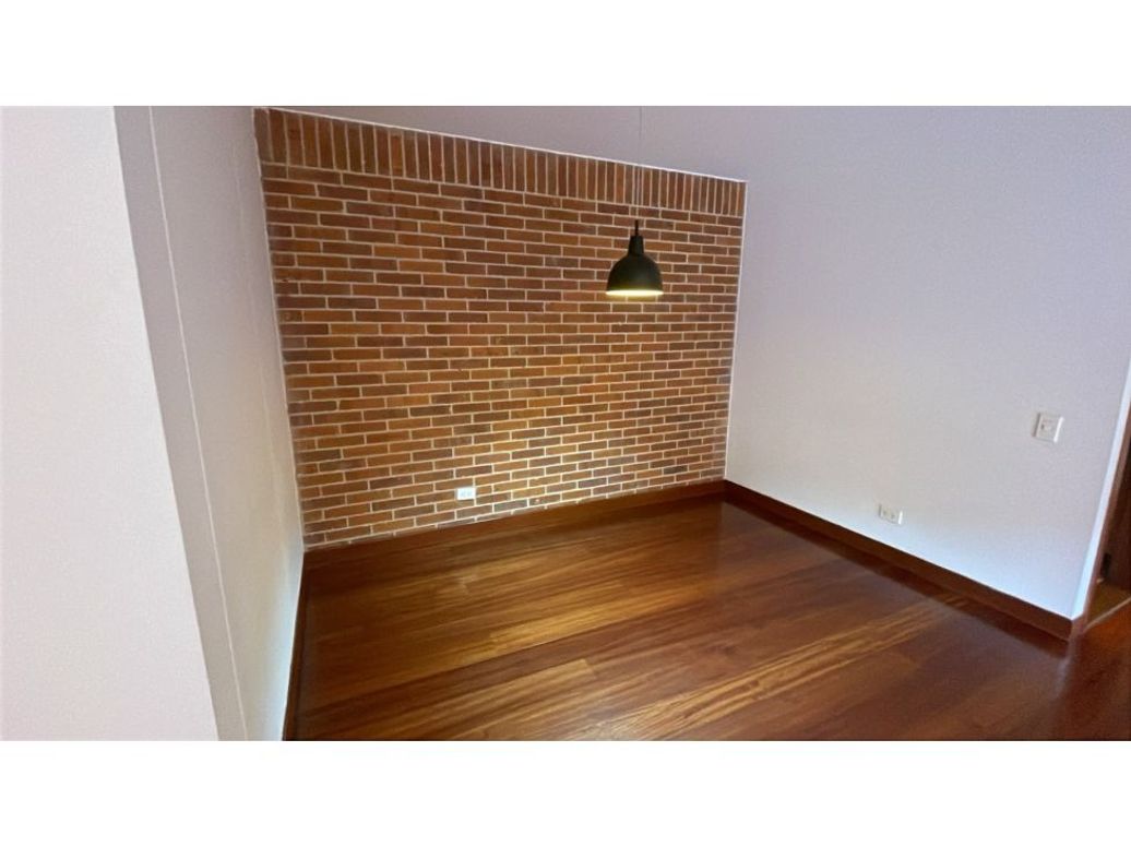 Apartamento de 2 alcobas en venta en Chicó Navarra, Bogotá, 86 m² · foto 5 de 20