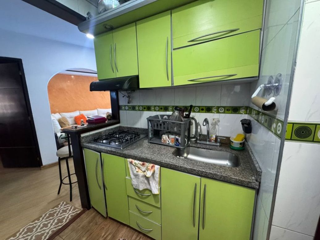 Apartamento de 3 alcobas en venta en El Vergel, Bogotá, 60 m² · foto 12 de 16