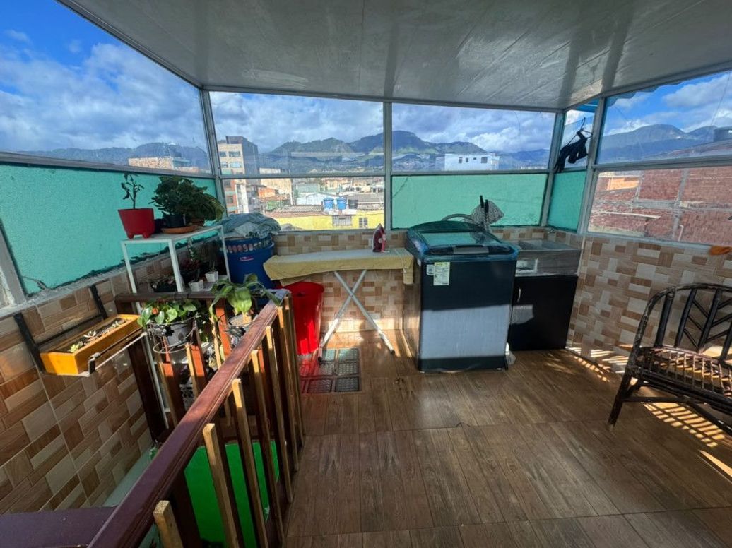 Apartamento de 3 alcobas en venta en El Vergel, Bogotá, 60 m² · foto 9 de 16