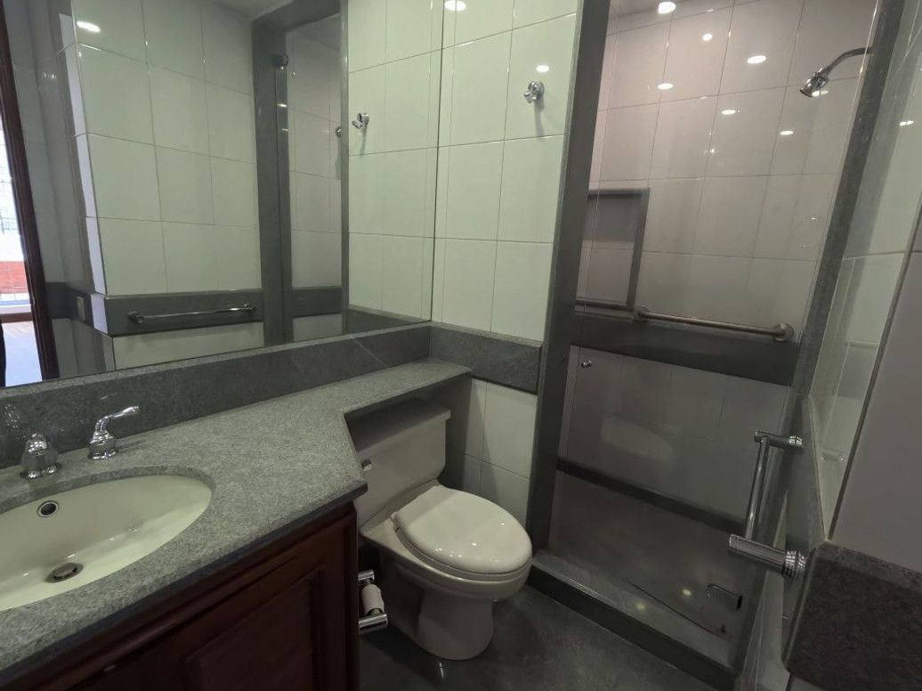 Apartamento de 4 alcobas en venta en El Retiro, Bogotá, 277 m² · foto 20 de 20