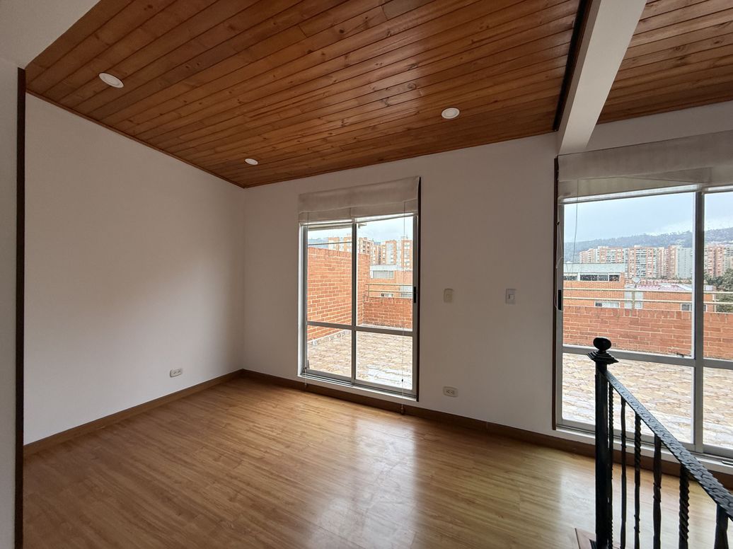 Apartamento de 3 alcobas en venta en San Antonio Nor - Occidental, Bogotá, 129 m² · foto 9 de 20