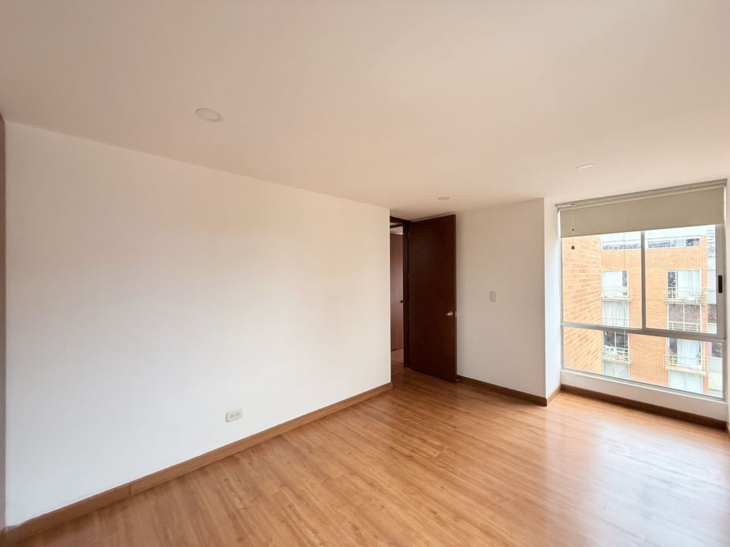 Apartamento de 3 alcobas en venta en San Antonio Nor - Occidental, Bogotá, 129 m² · foto 6 de 20