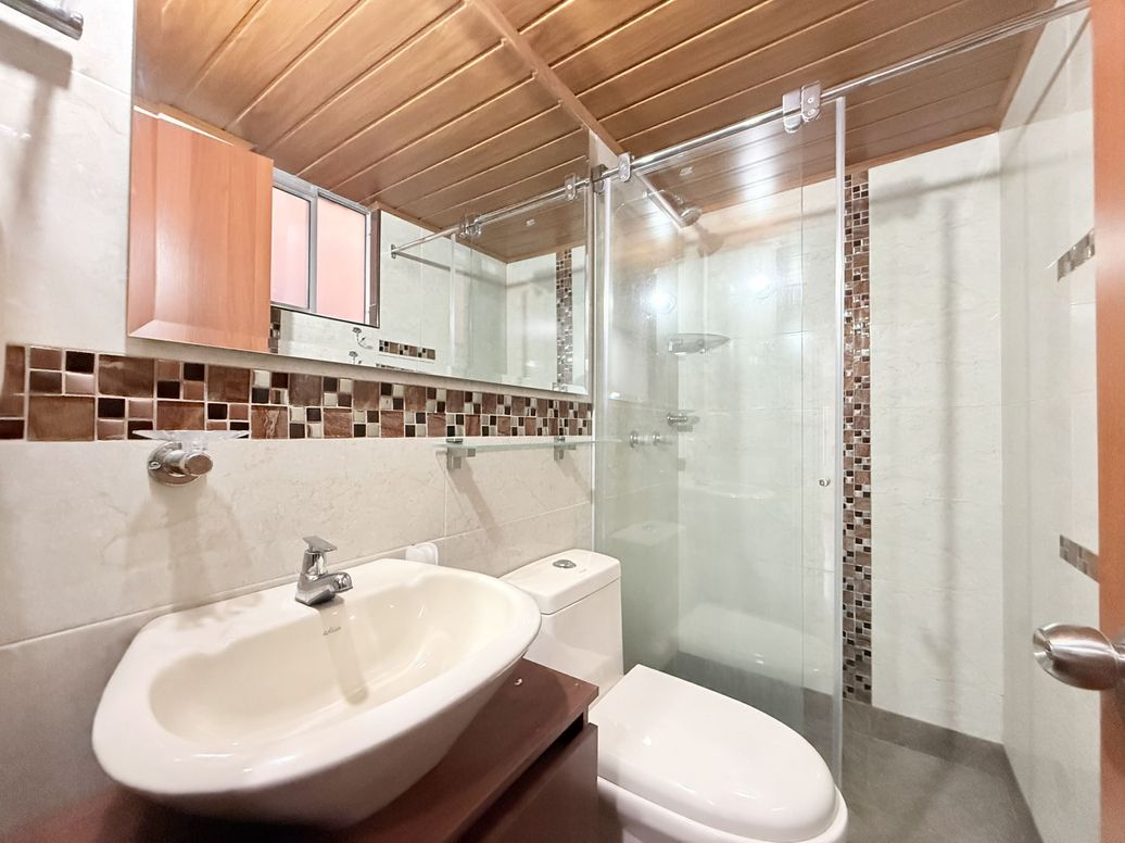 Apartamento de 3 alcobas en venta en San Antonio Nor - Occidental, Bogotá, 129 m² · foto 17 de 20