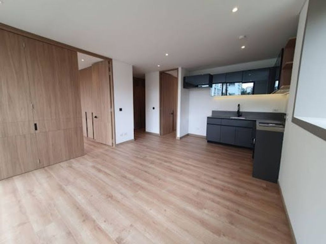 Apartamento de 2 alcobas en venta en Chico Norte Iii, Bogotá, 65 m² · foto 6 de 20