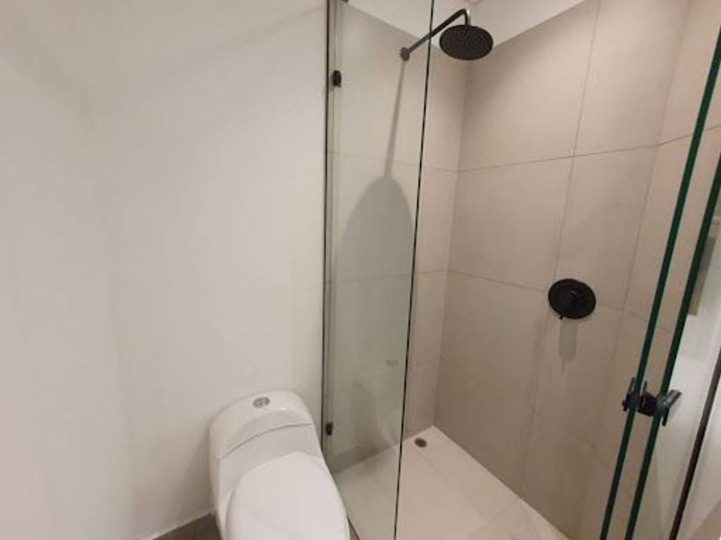 Apartamento de 2 alcobas en venta en Chico Norte Iii, Bogotá, 65 m² · foto 10 de 20