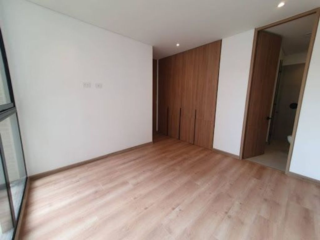 Apartamento de 2 alcobas en venta en Chico Norte Iii, Bogotá, 65 m² · foto 17 de 20