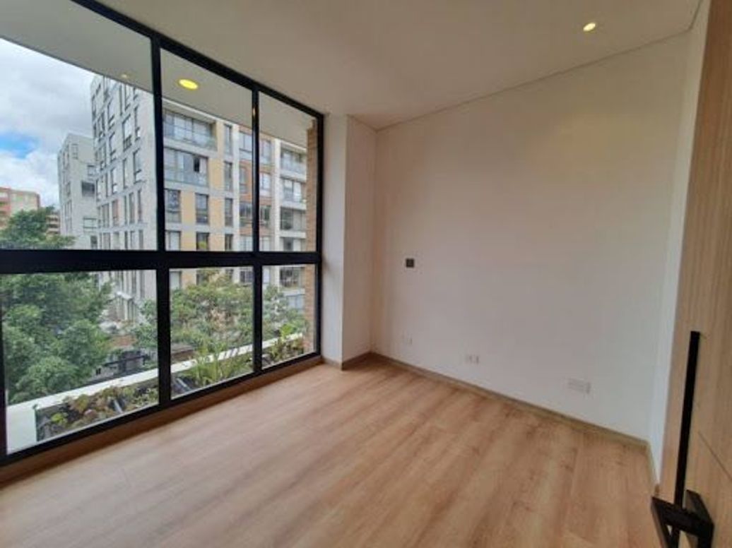 Apartamento de 2 alcobas en venta en Chico Norte Iii, Bogotá, 65 m² · foto 8 de 20